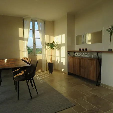 La Mirande De Saint-Clar