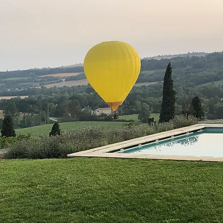 La Mirande De B&B 4*