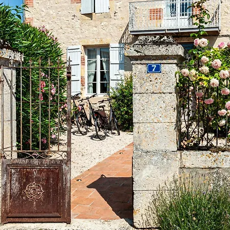 La Mirande De Saint-Clar