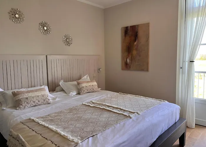 La Mirande De Отель типа 