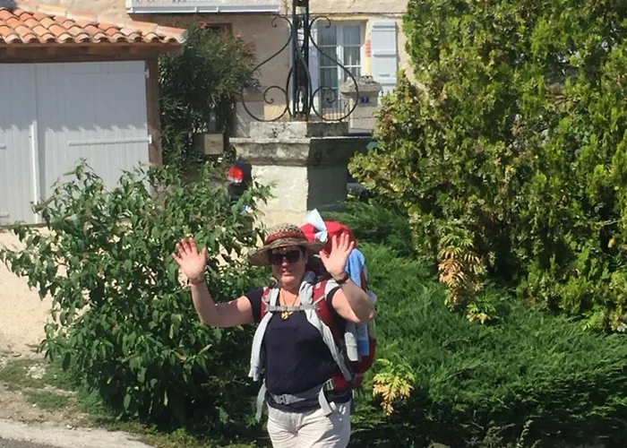 La Mirande De 4* Saint-Clar