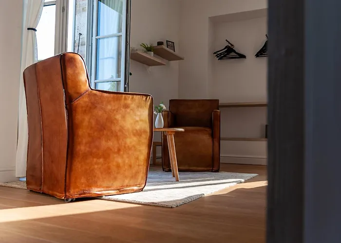 La Mirande De Saint-Clar