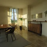 La Mirande De Saint-Clar