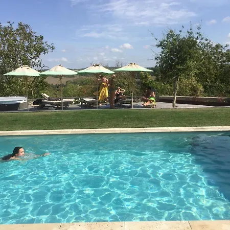 La Mirande De Bed & Breakfast Saint-Clar