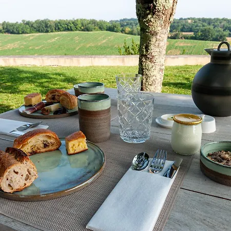 Couette-café La Mirande De 4*